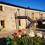 Casa Re - E Vino A 4*