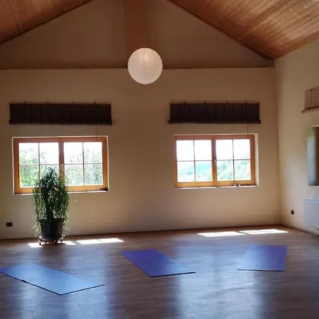 Casa Re - E Vino A Bed & Breakfast Montabone