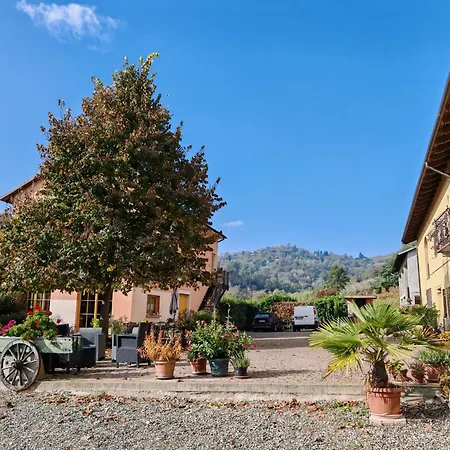 Casa Re - E Vino A 3*