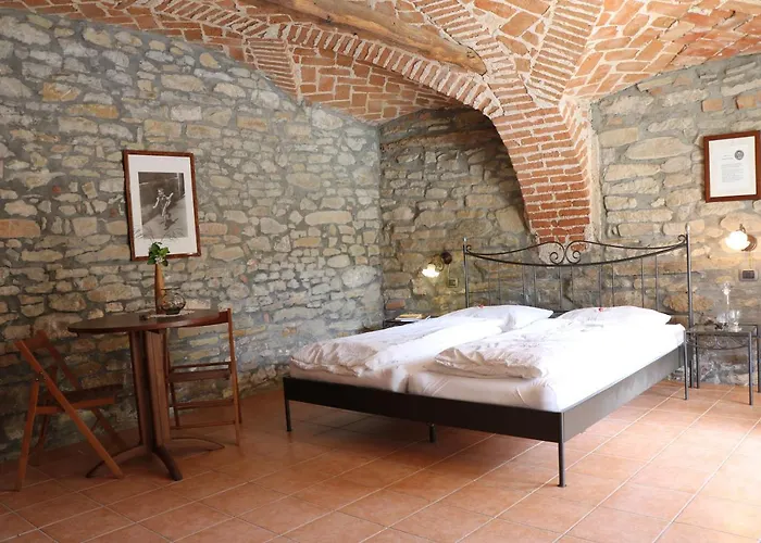 Bed & Breakfast Casa Re - E Vino A Montabone