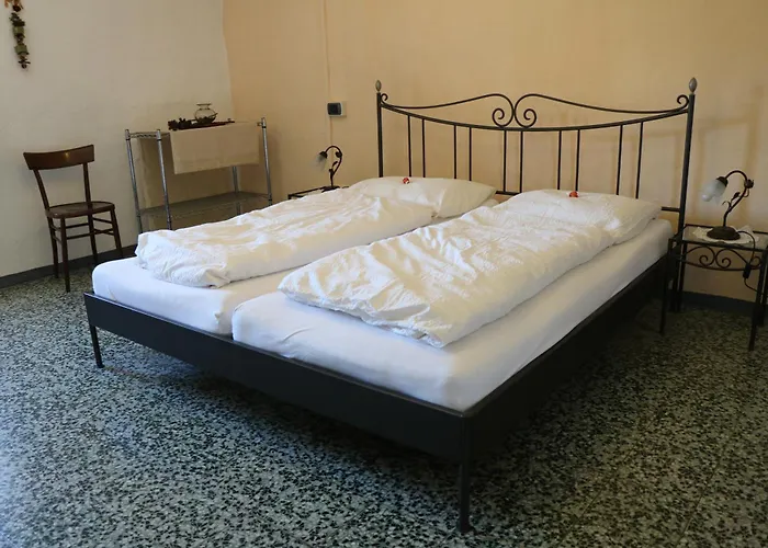 Casa Re - E Vino A 4*