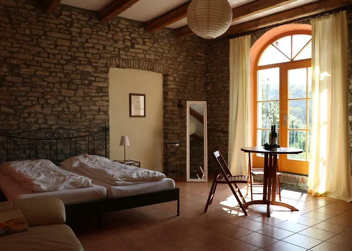 Casa Re - E Vino A فندق مبيت وإفطار Montabone