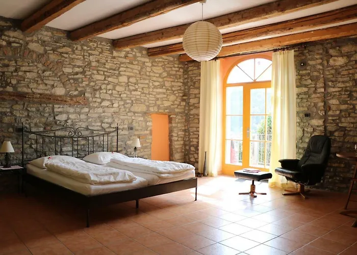 Casa Re - E Vino A Montabone